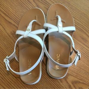 Womens Vionic White Sandals Size 8